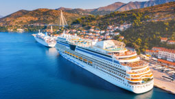 cruise ship